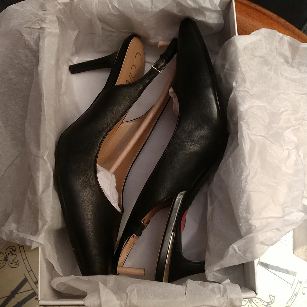 Calvin Klein shoes - Picture 3 of 12